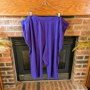 Essentials super comfy purple capri lounge pants women's plus size 30/32